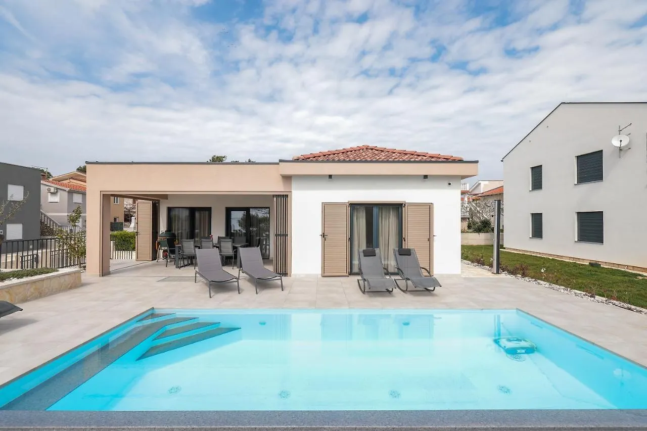 Villa Nessi Vir Croatia
